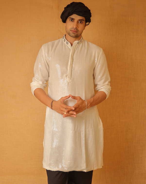 Retro-e-Raas white men's Kurta